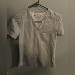 Women’s scrub top